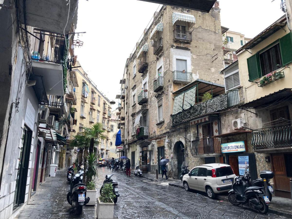 Marco'S Home: Accogliente Casa Nel Cuore Di Napoli Exterior foto